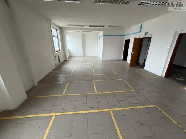 Pronájem skladu, Žatec - Velichov, 1150 m2