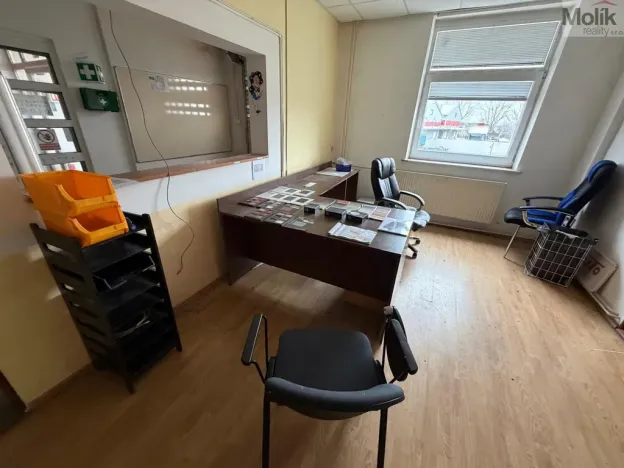 Pronájem skladu, Žatec - Velichov, 1150 m2