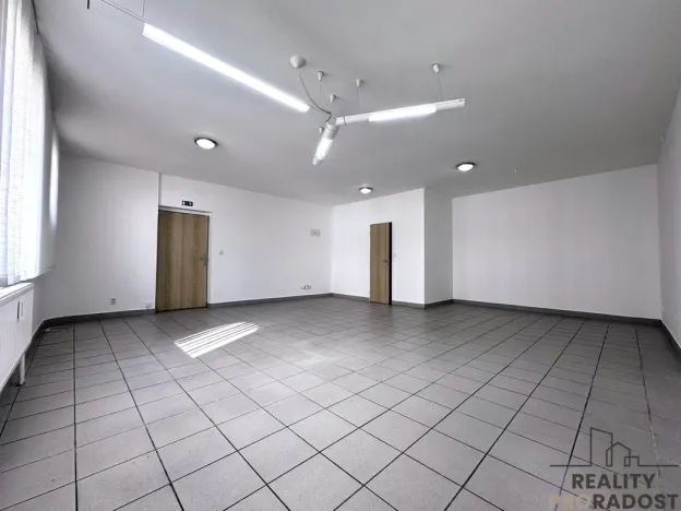 Pronájem kanceláře, Hodonín, Národní třída, 52 m2