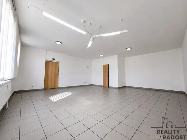 Pronájem kanceláře, Hodonín, Národní třída, 52 m2