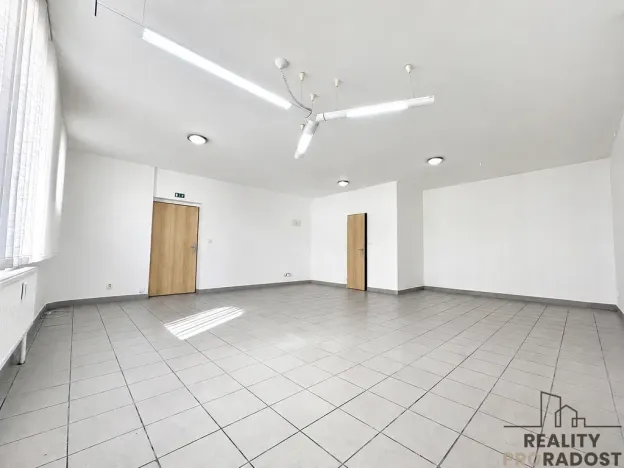 Pronájem kanceláře, Hodonín, Národní třída, 52 m2