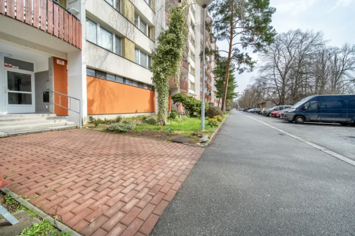 Prodej bytu 3+1, Brno - Lesná, Šrámkova, 72 m2