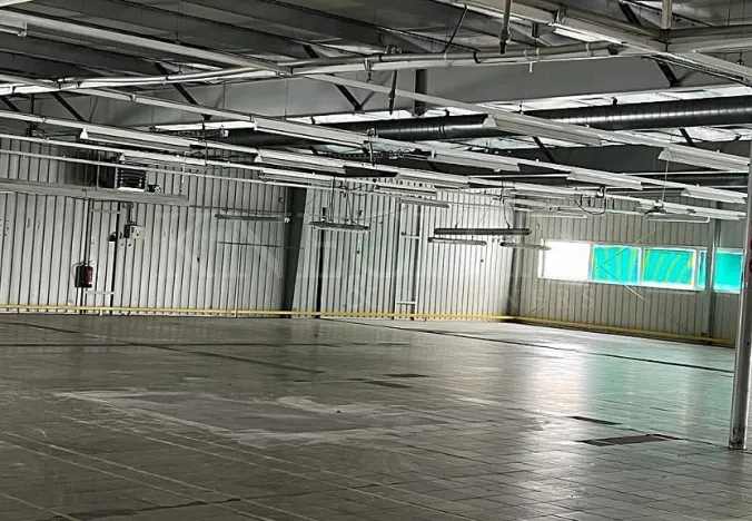 Pronájem skladu, Cheb, Ašská, 2435 m2