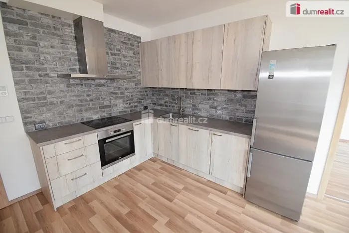 Pronájem bytu 4+kk, Praha - Uhříněves, Oty Bubeníčka, 78 m2