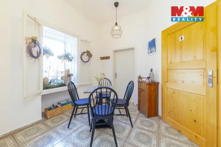 Prodej rodinného domu, Nedvědice, 411 m2