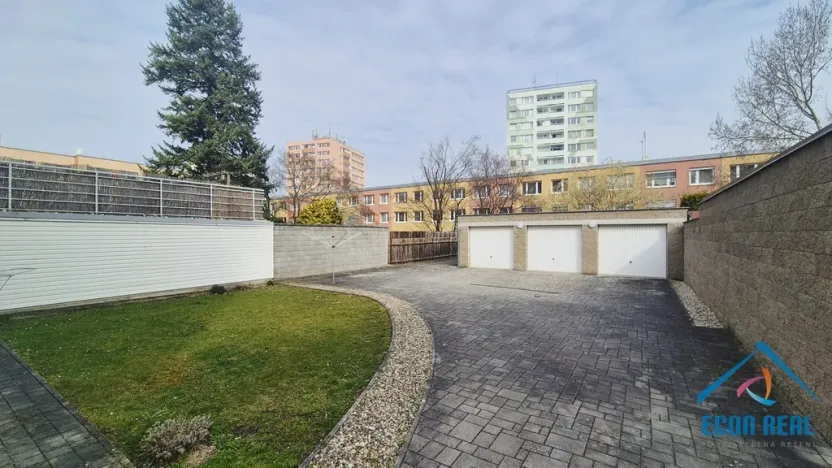Pronájem bytu 3+1, Praha - Strašnice, Královická, 82 m2