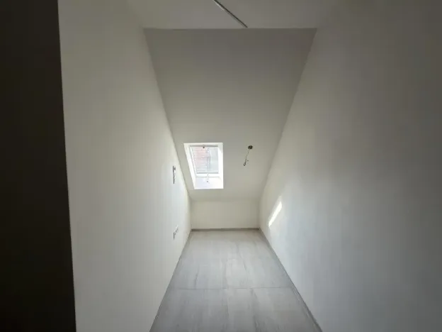 Pronájem bytu 2+1, Praha - Žižkov, Na Jarově, 50 m2