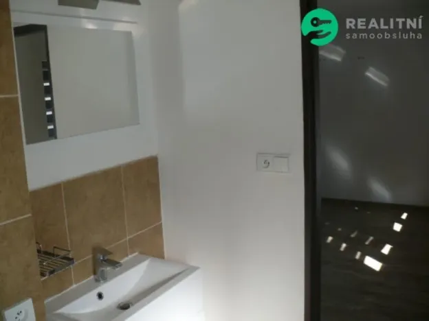 Prodej bytu 1+kk, Benešov nad Ploučnicí, Nádražní, 25 m2