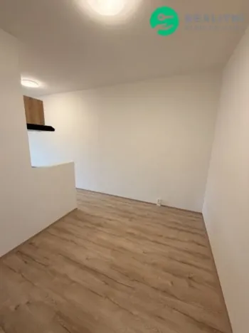 Pronájem bytu 2+1, Chomutov, Školní pěšina, 59 m2