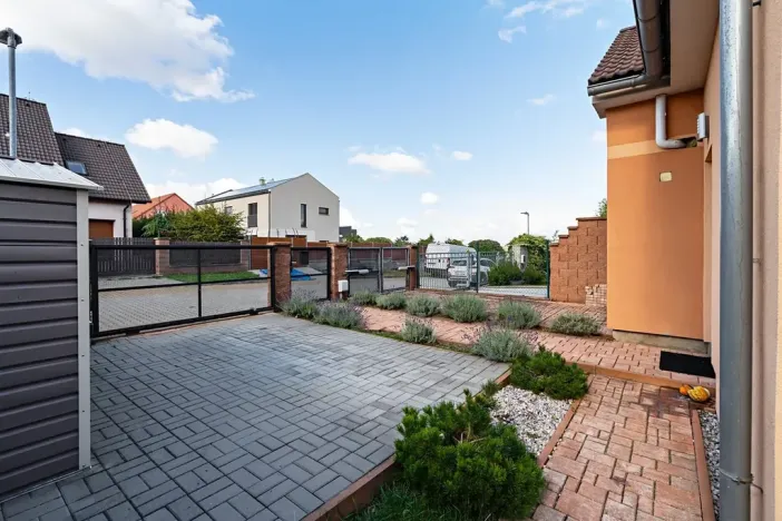 Prodej rodinného domu, Horoměřice, 159 m2