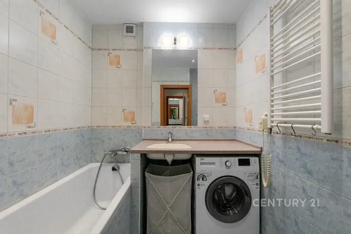 Prodej bytu 3+1, Praha - Hlubočepy, Renoirova, 74 m2