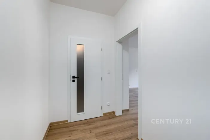 Prodej bytu 1+kk, Plzeň, Radyňská, 35 m2