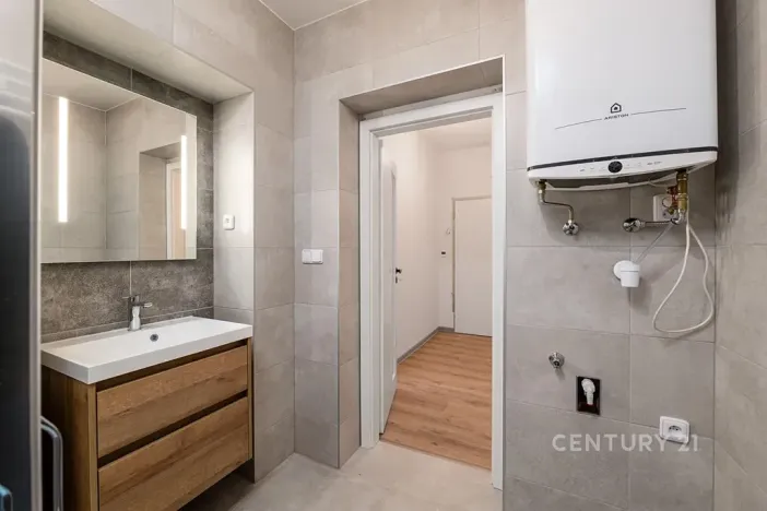 Prodej bytu 1+kk, Plzeň, Radyňská, 35 m2