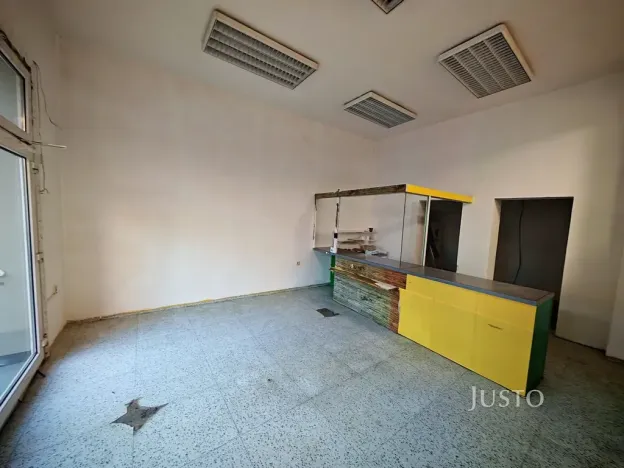 Pronájem obchodního prostoru, Zábřeh, náměstí Osvobození, 40 m2