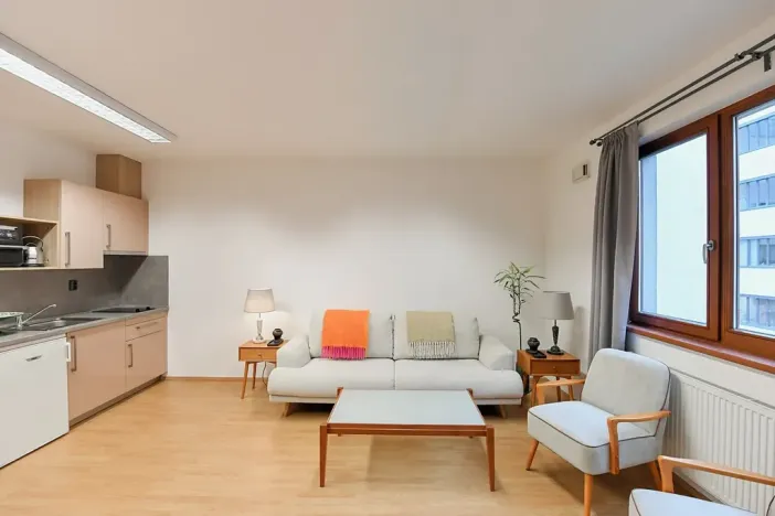 Pronájem bytu 1+kk, Praha - Michle, Hanusova, 32 m2