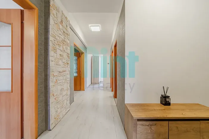 Prodej bytu 3+1, Ostrava, Sokolská třída, 75 m2