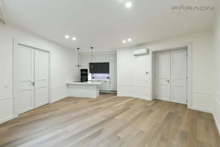 Pronájem bytu 4+kk, Praha - Vinohrady, náměstí Jiřího z Poděbrad, 118 m2