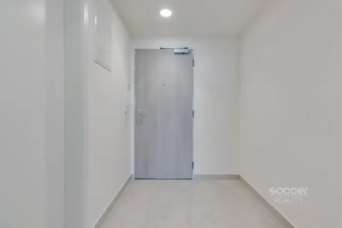 Pronájem bytu 1+kk, Praha - Hloubětín, Poděbradská, 32 m2