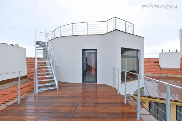 Pronájem bytu 2+kk, Praha - Vinohrady, náměstí Jiřího z Poděbrad, 60 m2