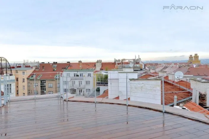 Pronájem bytu 2+kk, Praha - Vinohrady, náměstí Jiřího z Poděbrad, 60 m2