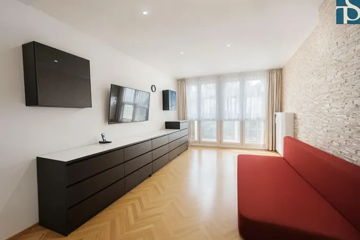 Pronájem bytu 3+1, Praha - Braník, Žalmanova, 67 m2