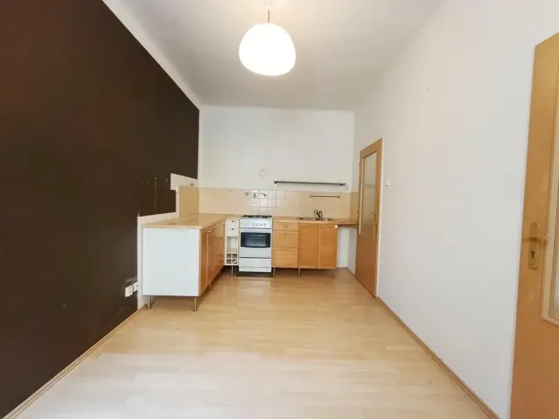 Prodej bytu 1+1, Praha - Žižkov, Žerotínova, 34 m2