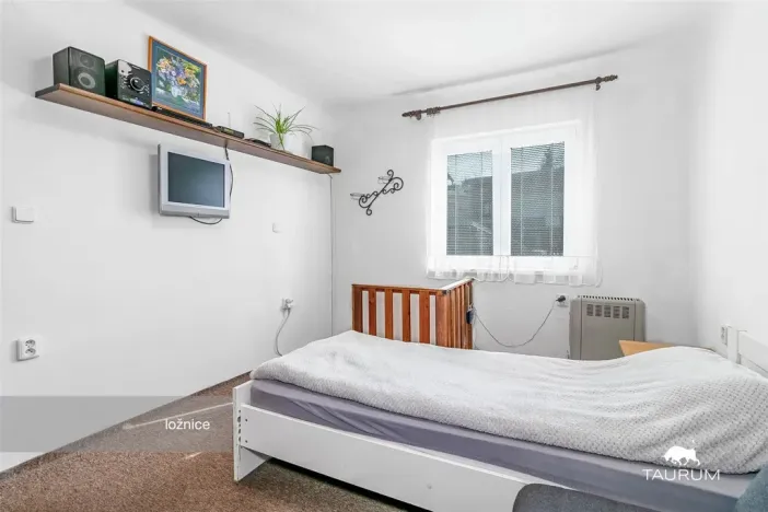 Prodej bytu 2+1, Praha - Dolní Chabry, Bolebořská, 44 m2