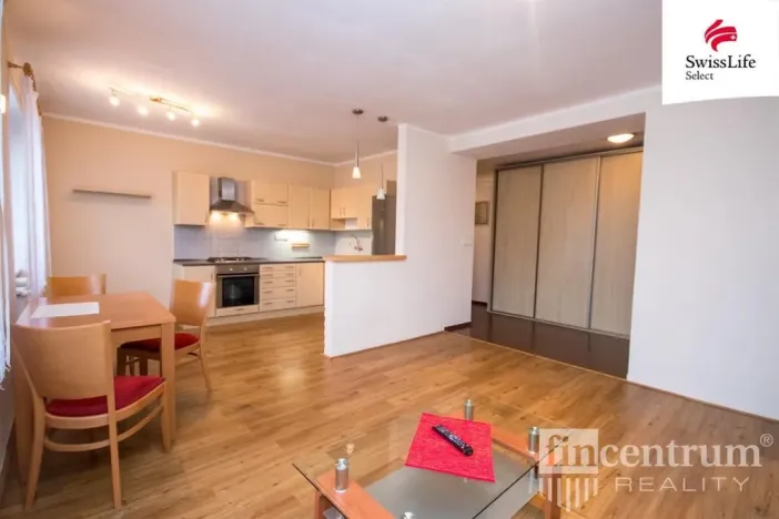 Pronájem bytu 2+kk, Pardubice, náměstí Dukelských hrdinů, 59 m2