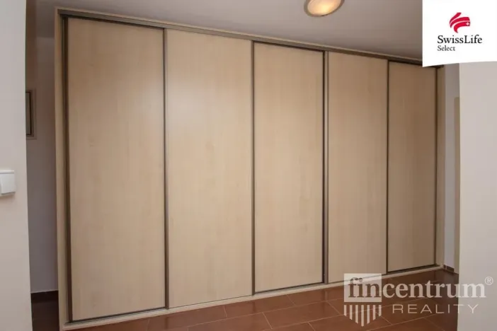 Pronájem bytu 2+kk, Pardubice, náměstí Dukelských hrdinů, 59 m2