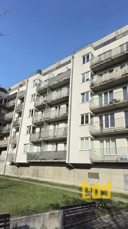 Pronájem bytu 1+kk, Praha - Strašnice, Názovská, 39 m2