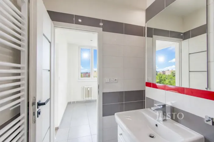 Prodej bytu 2+1, Frýdek-Místek - Frýdek, Novodvorská, 44 m2