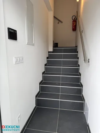 Prodej bytu 3+kk, Praha - Lochkov, K Lahovské, 75 m2