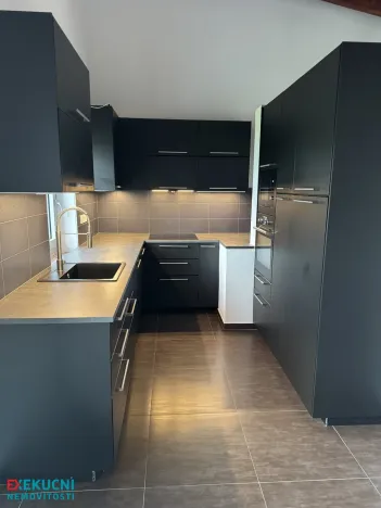 Prodej bytu 3+kk, Praha - Lochkov, K Lahovské, 75 m2