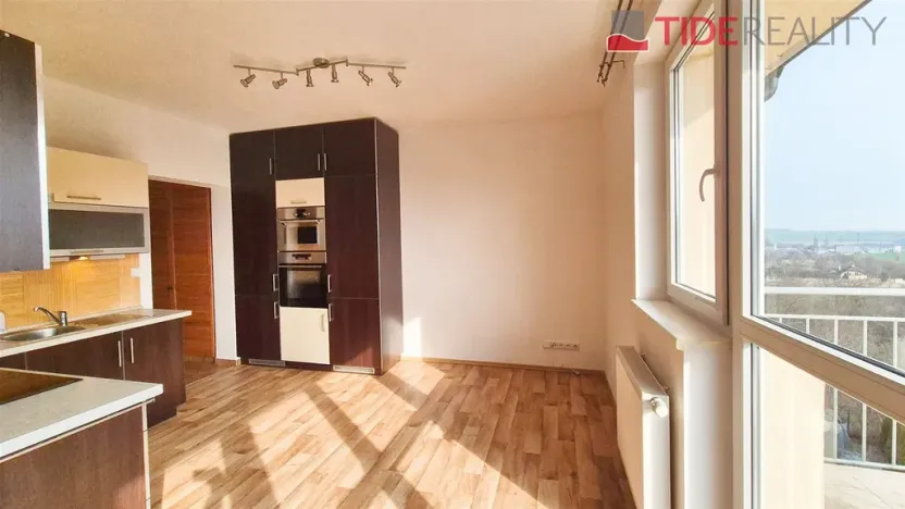 Pronájem bytu 1+1, Horoměřice, T. G. Masaryka, 52 m2