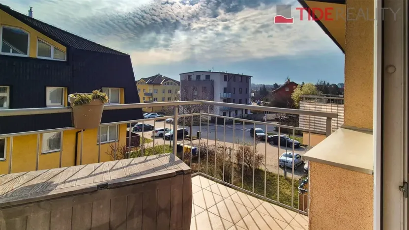 Pronájem bytu 1+1, Horoměřice, T. G. Masaryka, 52 m2