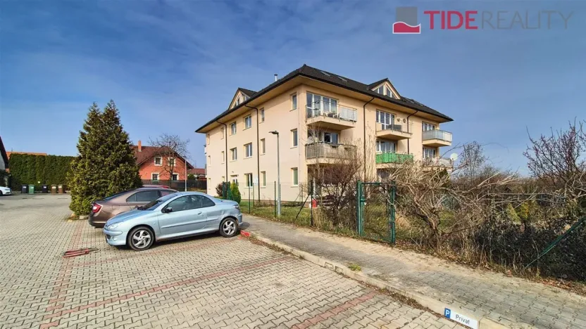 Pronájem bytu 1+1, Horoměřice, T. G. Masaryka, 52 m2