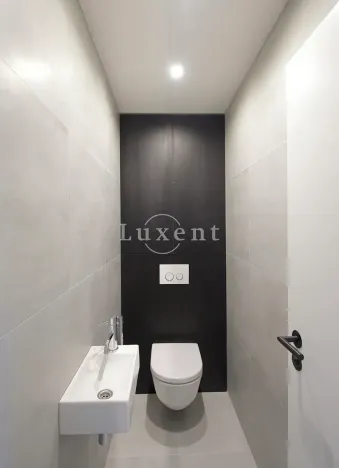 Pronájem bytu 2+kk, Praha - Vinohrady, náměstí Jiřího z Poděbrad, 60 m2