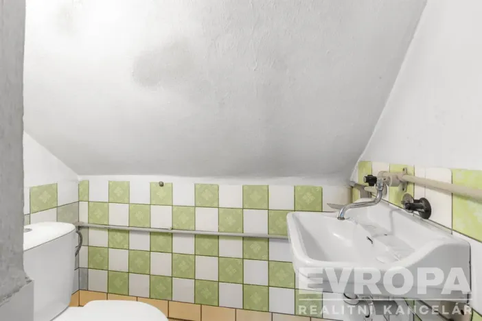 Prodej rodinného domu, Kunžak, okres jindřichův hradec, 250 m2