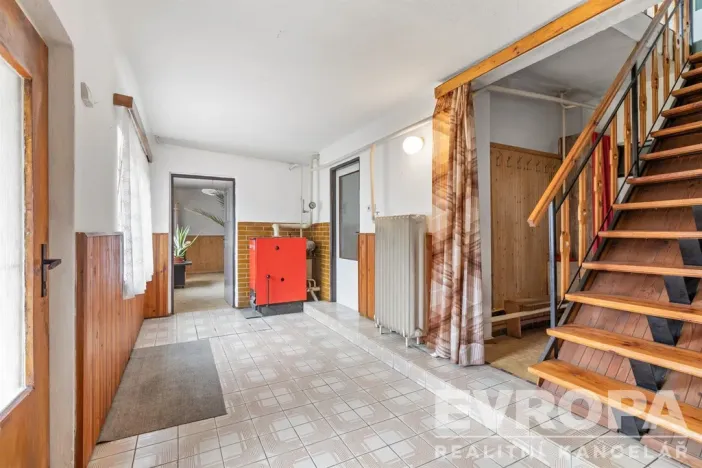 Prodej rodinného domu, Kunžak, okres jindřichův hradec, 250 m2