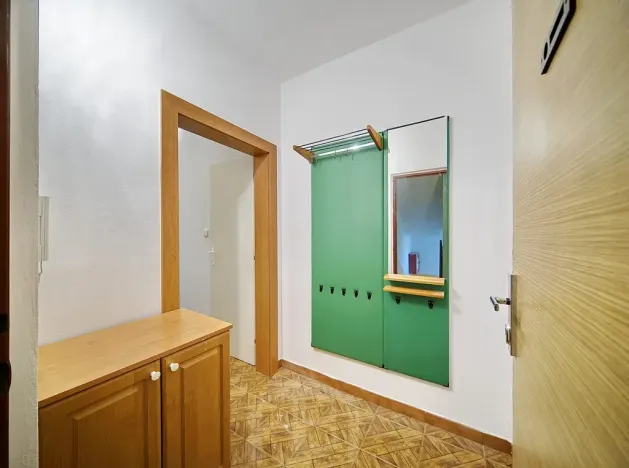 Pronájem bytu 1+1, Jindřichův Hradec, sídliště Vajgar, 43 m2