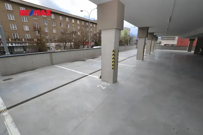 Pronájem bytu 1+kk, Plzeň, Koterovská, 42 m2