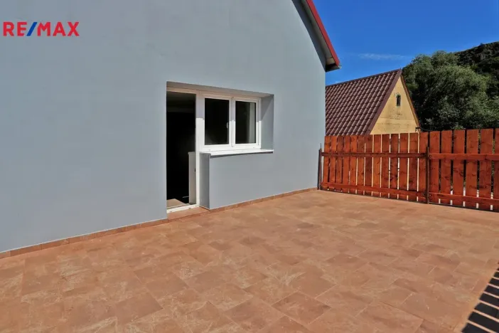 Prodej rodinného domu, Stráž nad Ohří, 200 m2