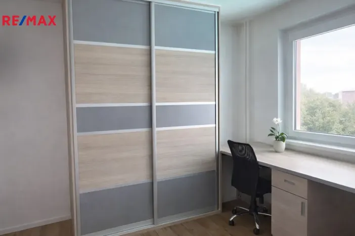 Prodej bytu 3+1, Karlovy Vary - Rybáře, U Koupaliště, 74 m2