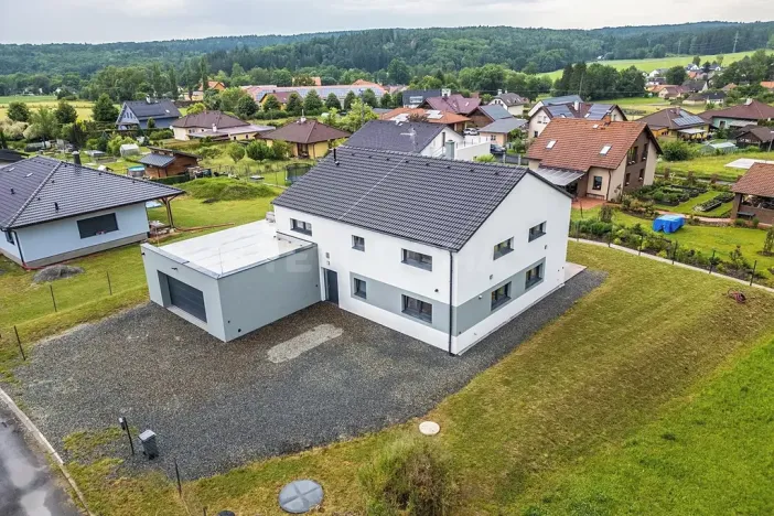 Prodej rodinného domu, Kornatice, 270 m2