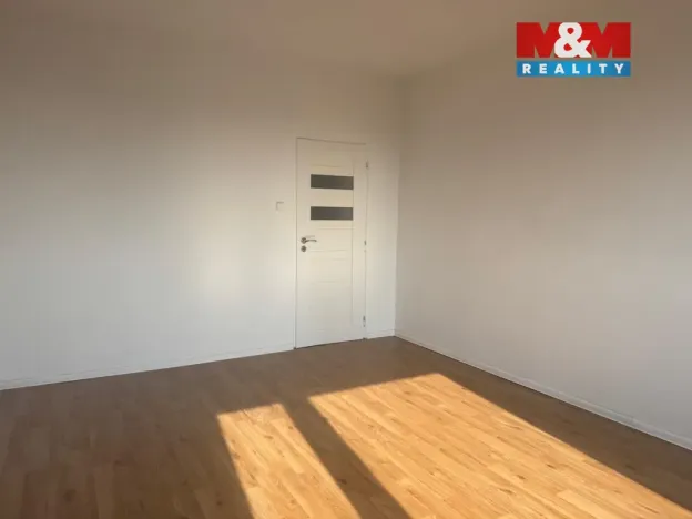 Pronájem bytu 2+1, Chomutov, Kostnická, 62 m2