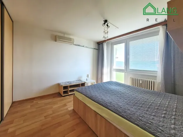 Pronájem bytu 1+1, Ivančice, mjr. Nováka, 36 m2