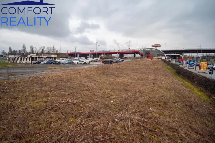 Prodej komerčního pozemku, Ostrava - Svinov, náměstí Dr. Brauna, 8737 m2