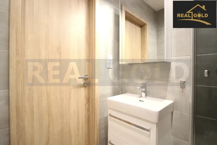 Pronájem bytu 2+1, Třebíč, Obránců míru, 54 m2