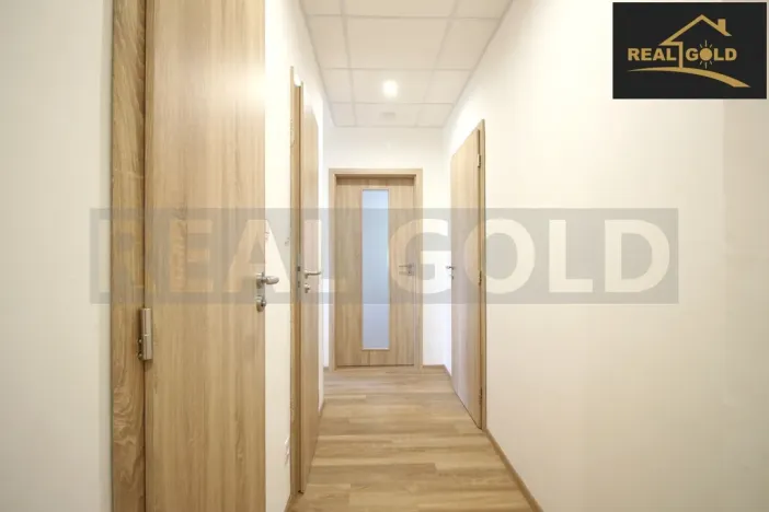 Pronájem bytu 2+1, Třebíč, Obránců míru, 54 m2