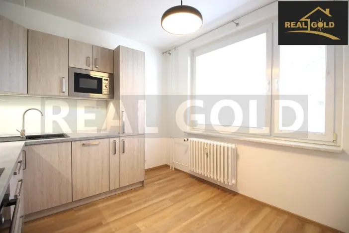 Pronájem bytu 2+1, Třebíč, Obránců míru, 54 m2